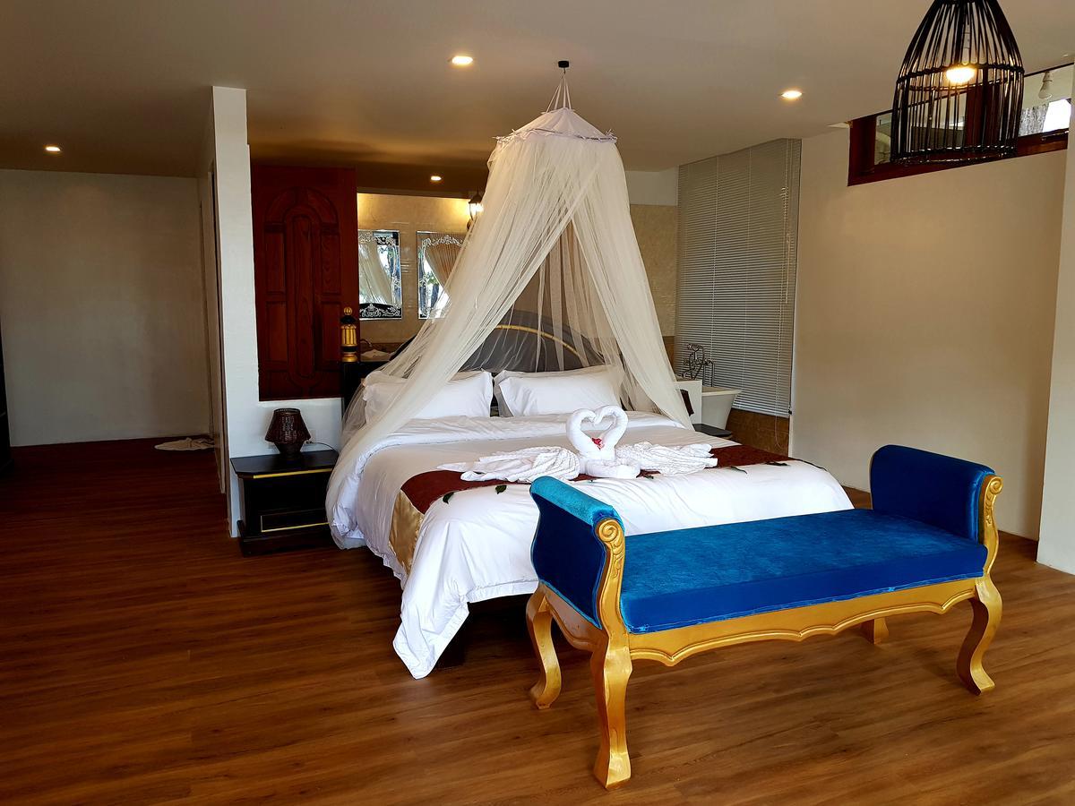 Coconut Island Resort Ngapali Bagian luar foto